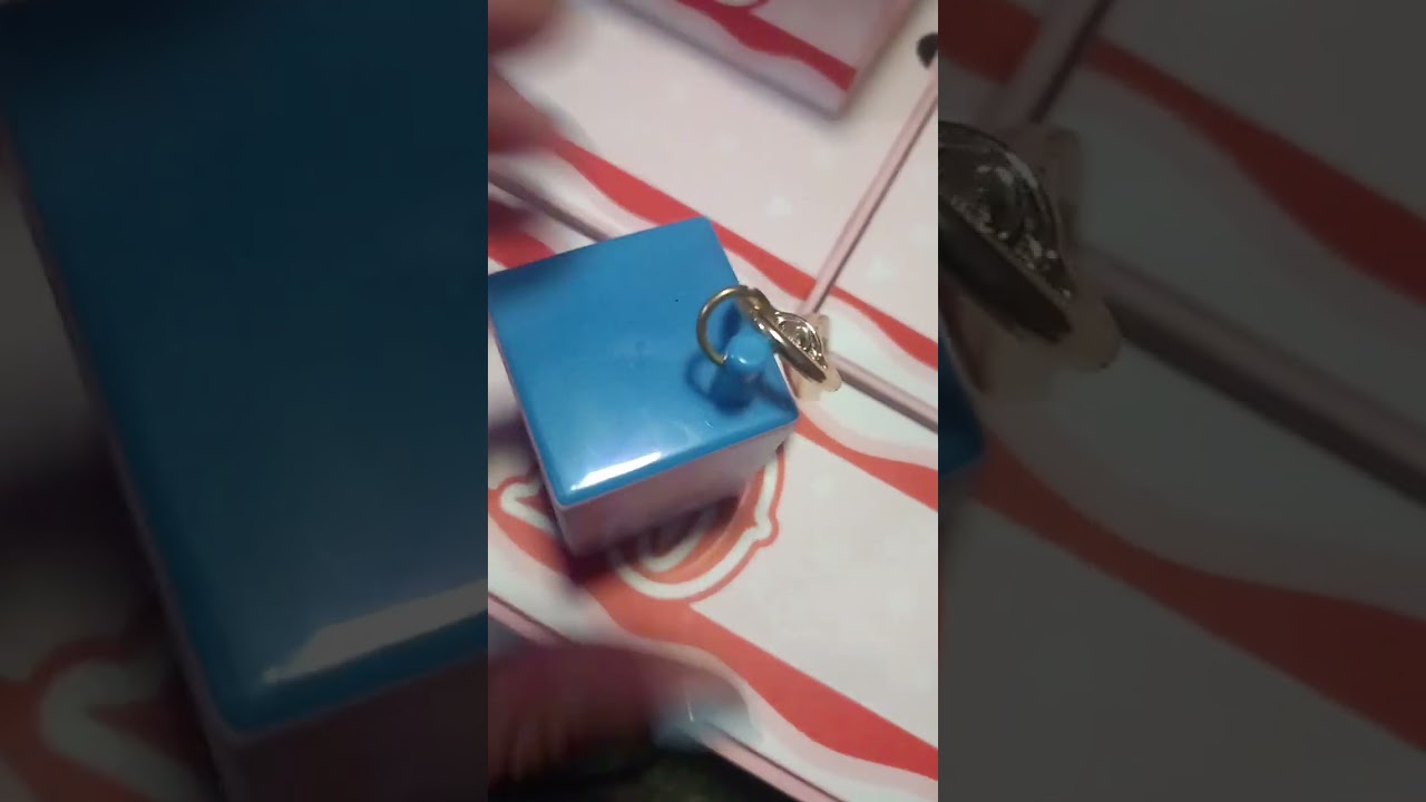Unboxing 8-11 of my advent calendar