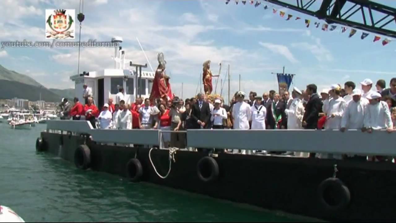 Formia: la Processione  sul mare di San Giovanni e Sant' Erasmo