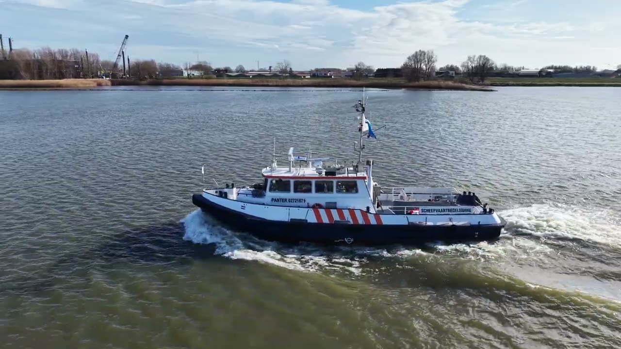 Jaguar Inshore - Scheepvaartbegeleiding & Vaartuigverhuur