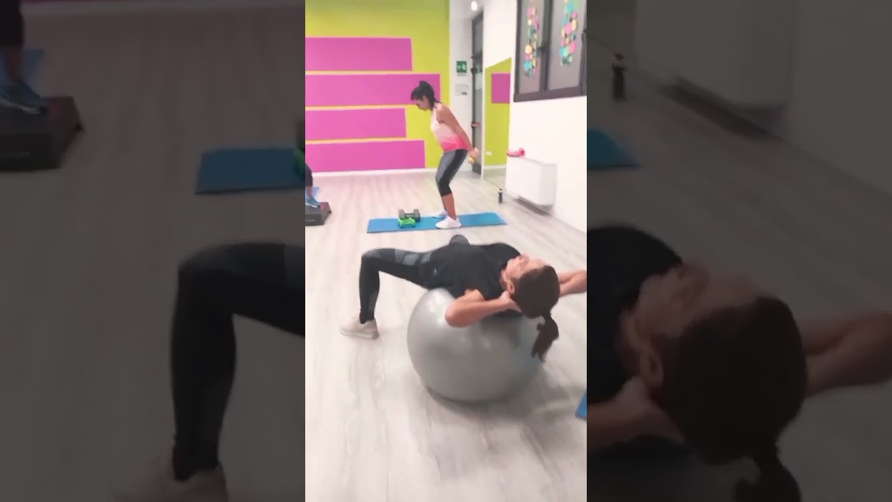 Circuit training women #allenamentodonna #circuittraining #workout