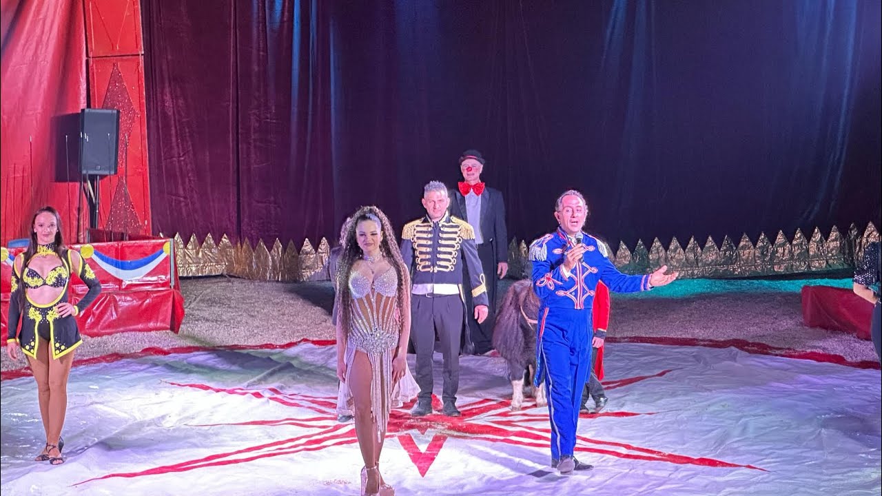 GRAN FINALE - CIRCO ALEX MEDINI! Circhi_in_italia