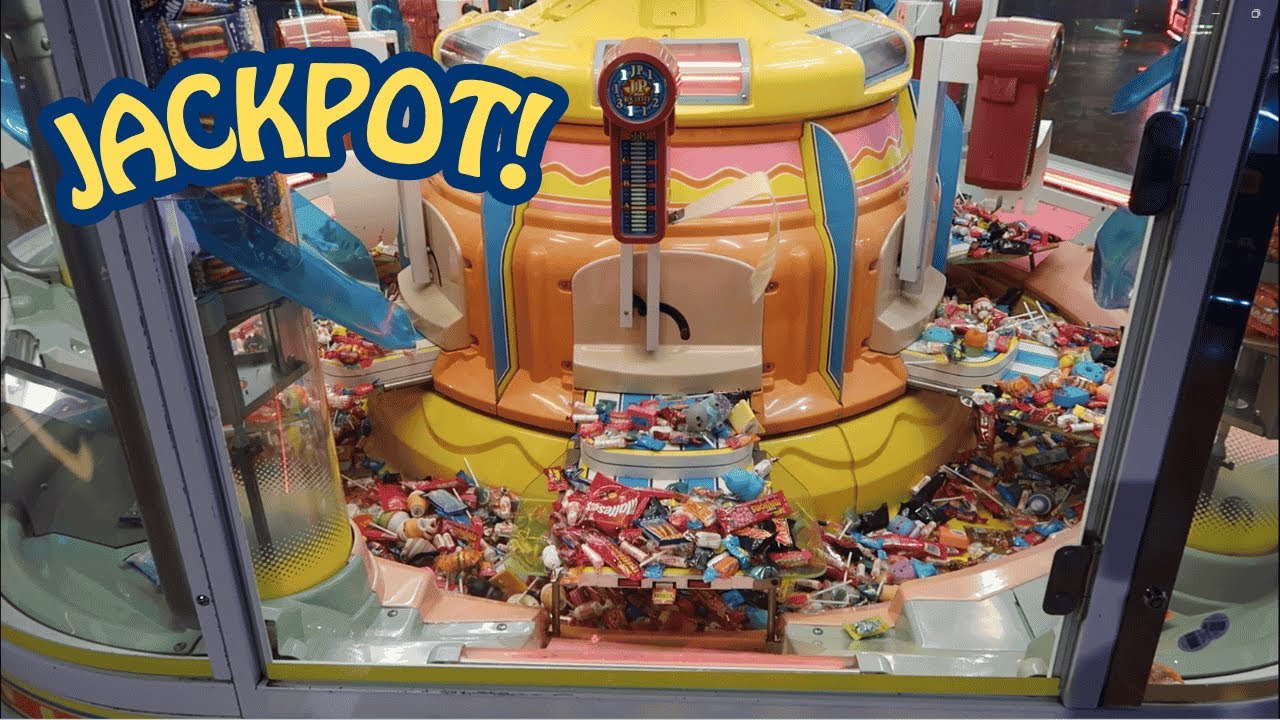 ДЖЕКПОТ в Arcade Candy Pusher! — BIG SWEET LAND — выигрышные призы, леденцы, сладости