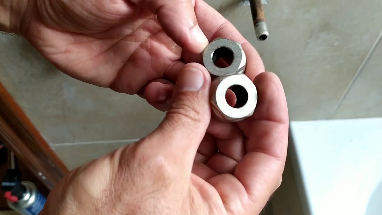 REPARAR FUGA RADIADOR V&Aacute;LVULA (V&Iacute;DEO COMPLETO)