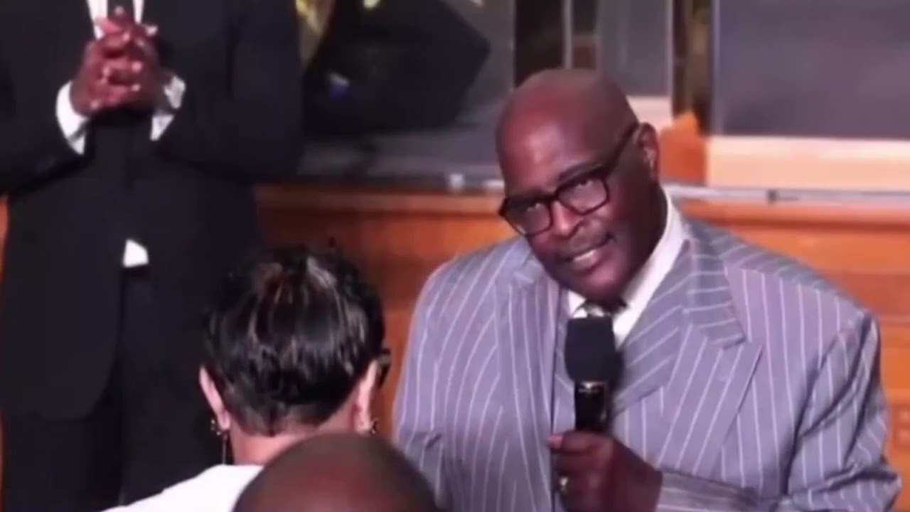 Detroit Pastor MARVIN WINANS SCOLDS Woman Over &ldquo;ONLY&rdquo; $1,200 Donation
