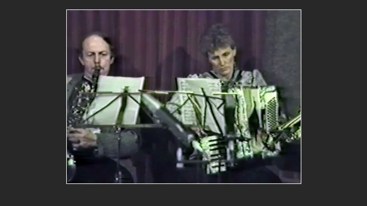 1983 Hoorn : 'Hoorns Harmonie Orkest' - 'Solistenconcours' - Fam. Boddéus - 'The Muppet Show'