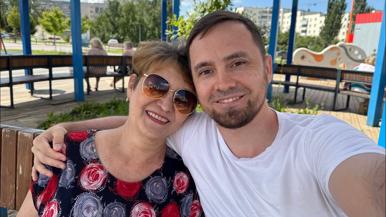 ЗНАКОМЬТЕСЬ, МОЯ МАМА