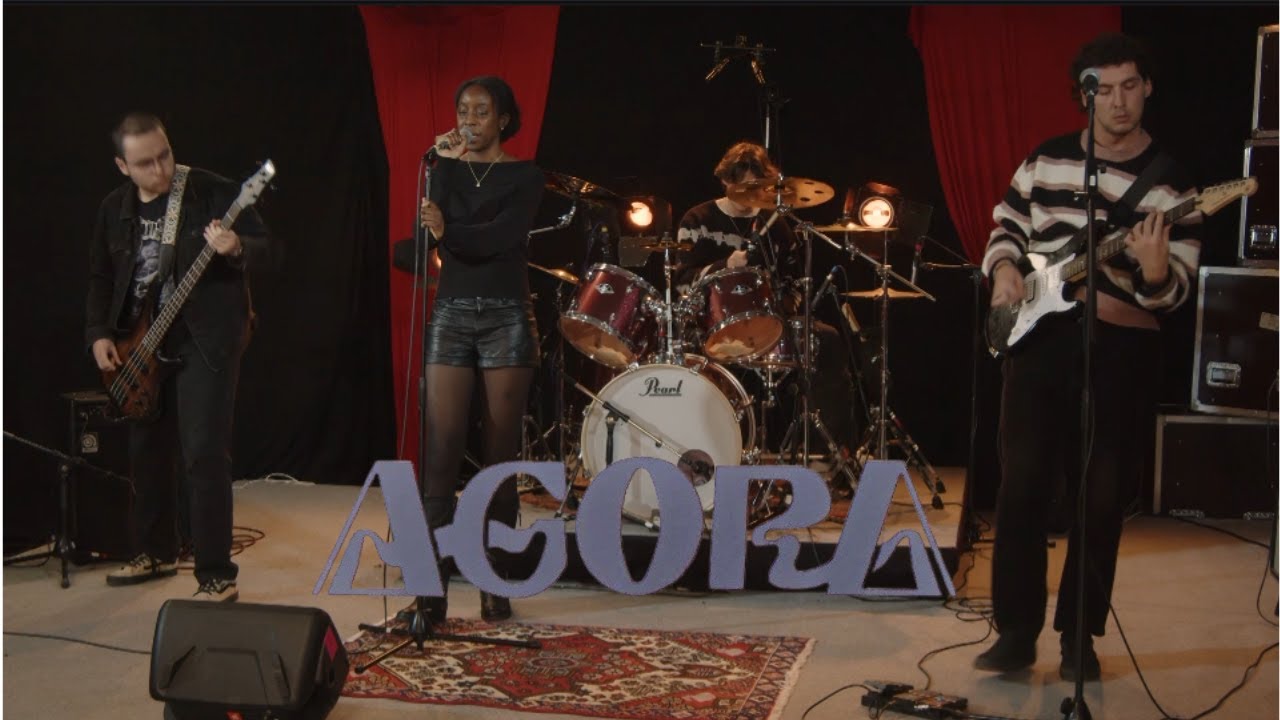Agora - He loved me first - Live session