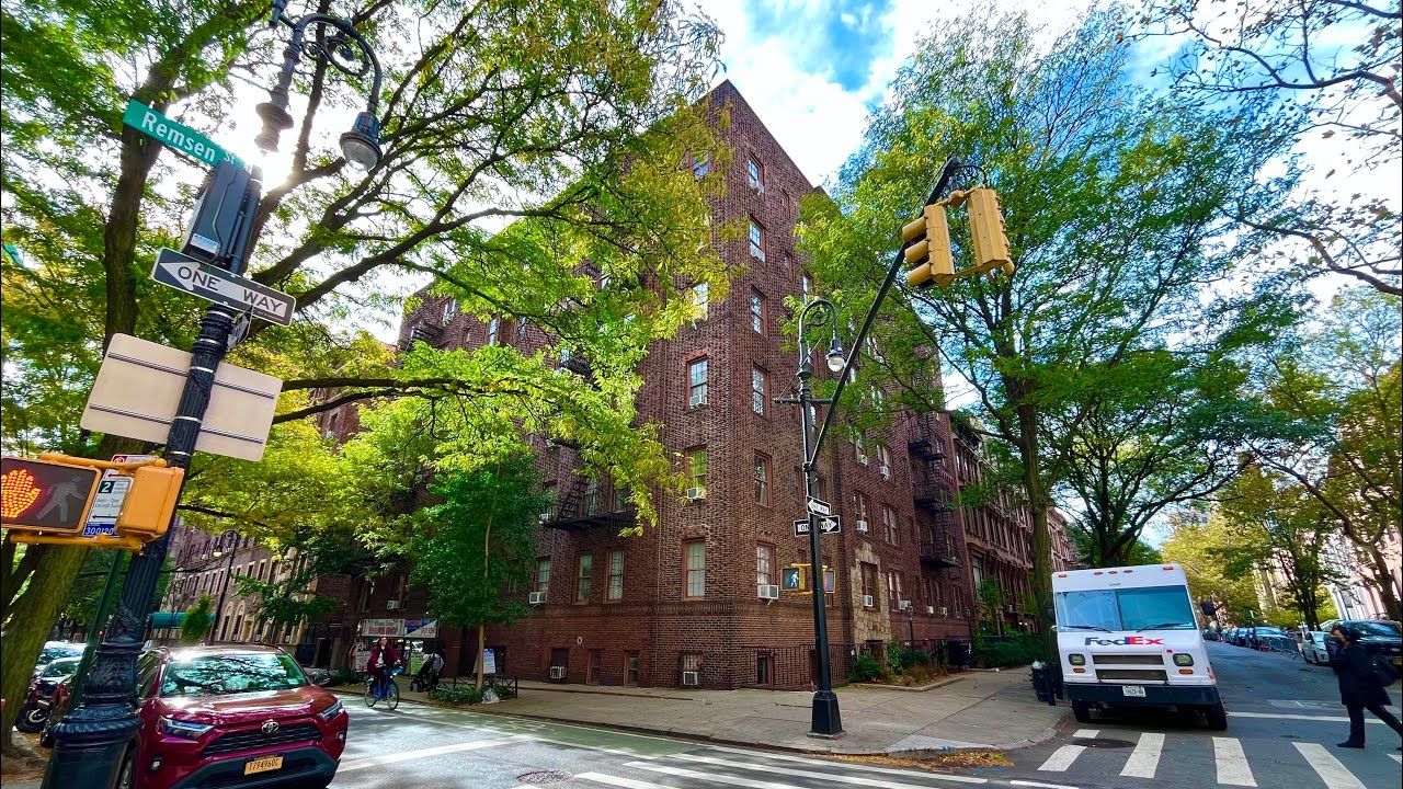 INSIDE a Rare Sun Blasted 2BR by the Brooklyn Heights Promenade | Prewar | Remsen 25 | The Lost Boy 