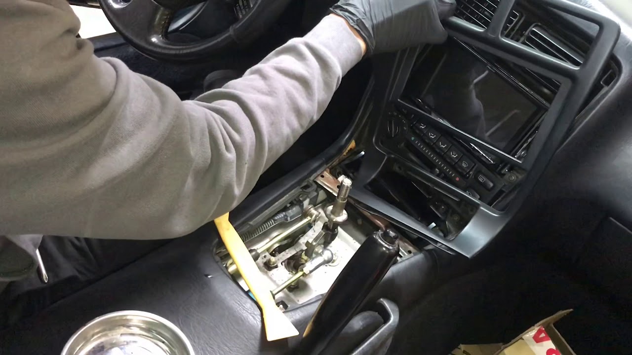 DIY: Fuel Level Sensor Diagnose / Replacement for Toyota MR2 SW20