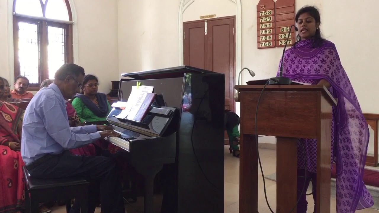 Uyirthezhundha Nal Meetparin Thooya Aalaiyam - Maria Sam (vocals), Mr. Samuel Abeysekera (piano)