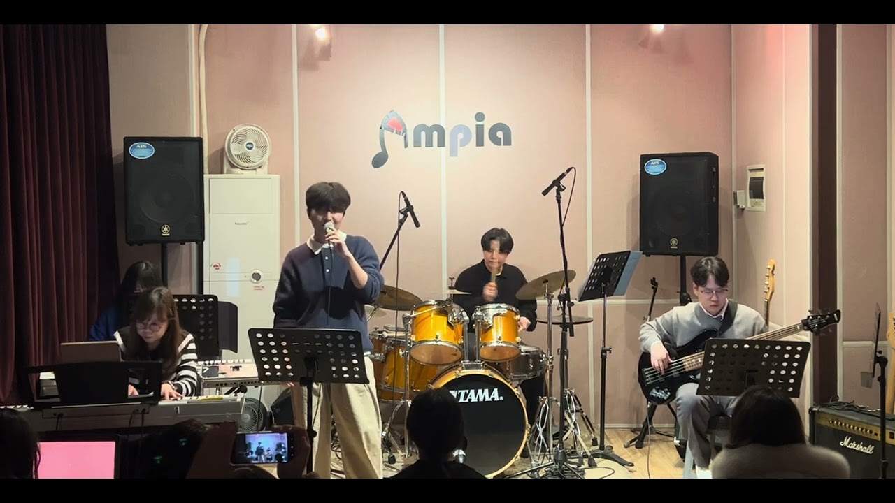 꿈에 버스 -  DAY6 ￼ band cover