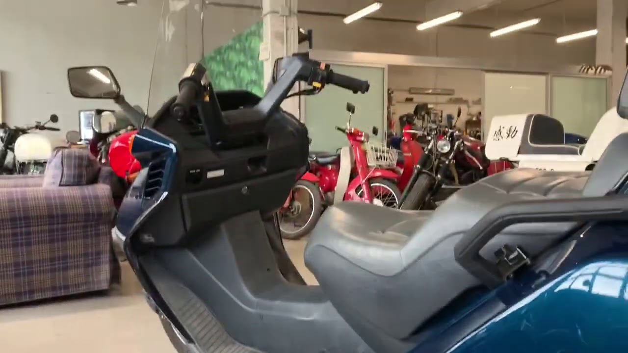 Enseñamos los KILOMETROS REALES de la Honda SPAZIO 250 recibida Barn Find INCREIBLE