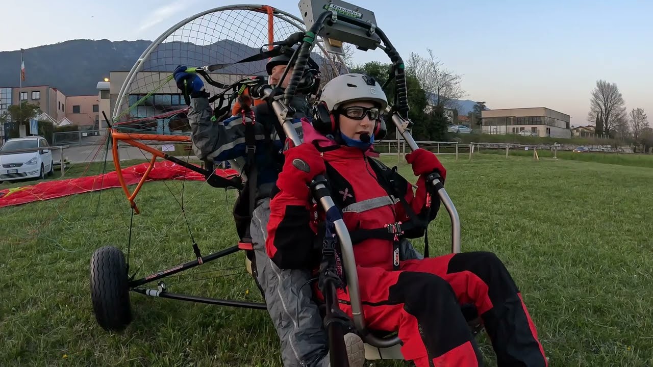 Emozioni tra Cielo e Terra: Volo Panoramico sulle Rive del Brenta