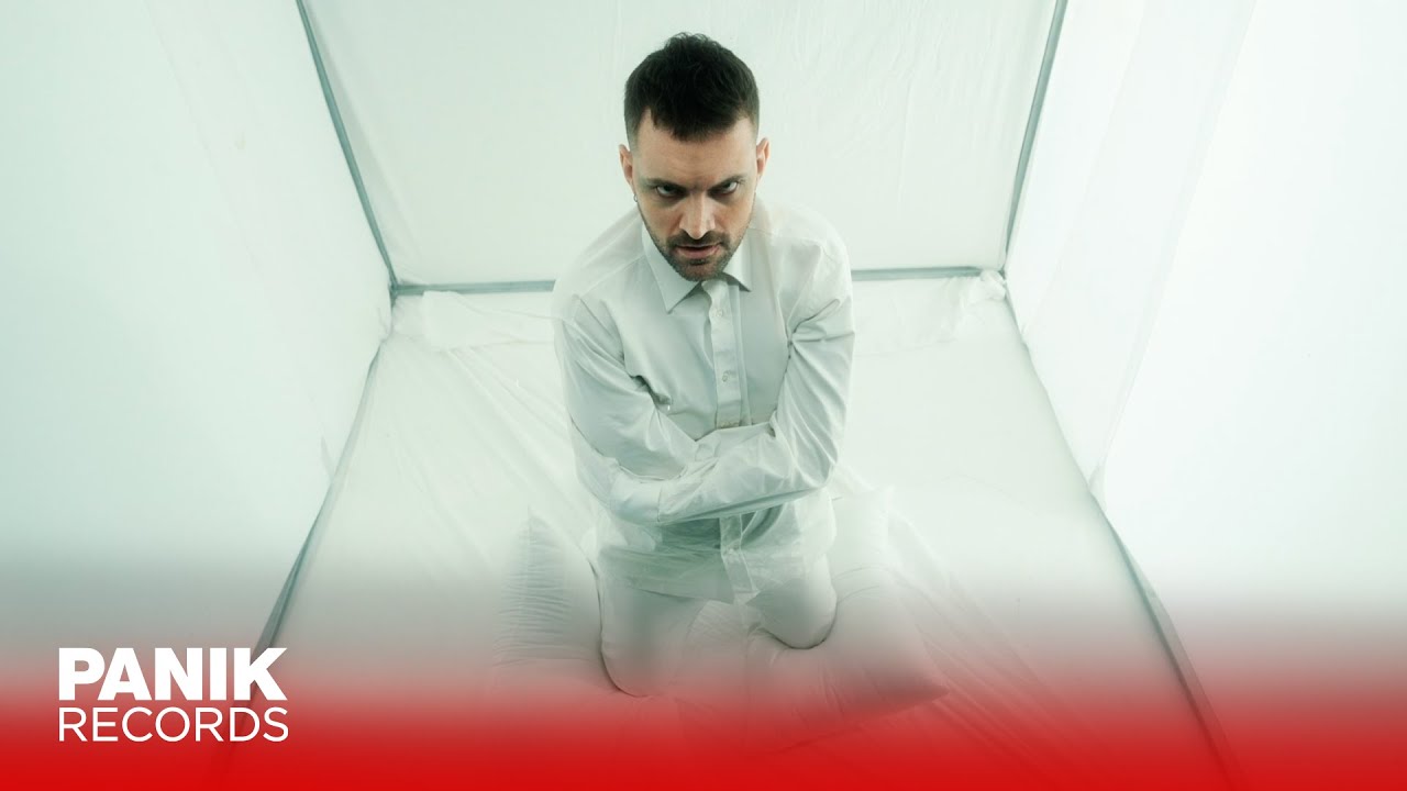 Νικόλας Ραπτάκης - Τρελός - Official Music Video