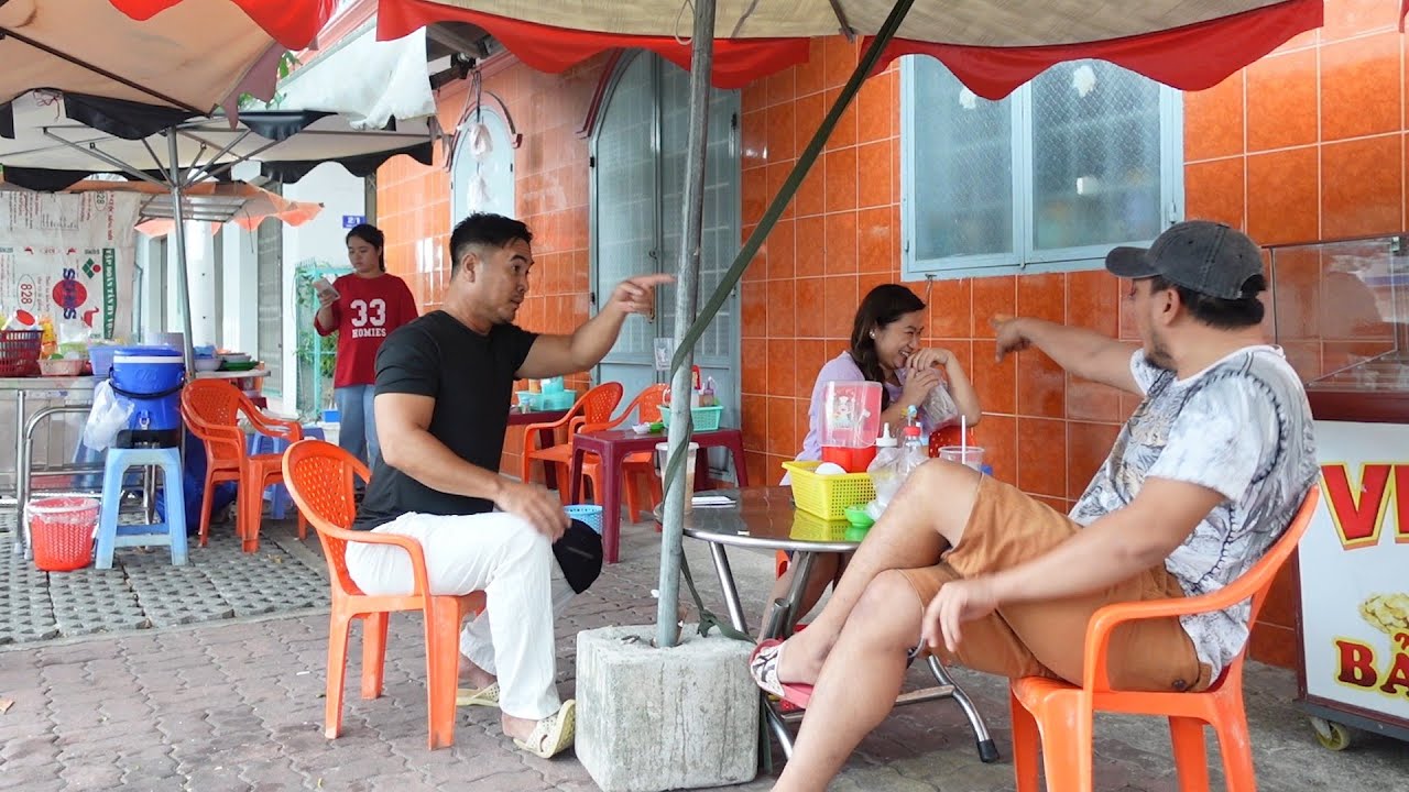 Linh Bánh Mì Triệu Hồi Vợ 10 Râu Ra Mặt