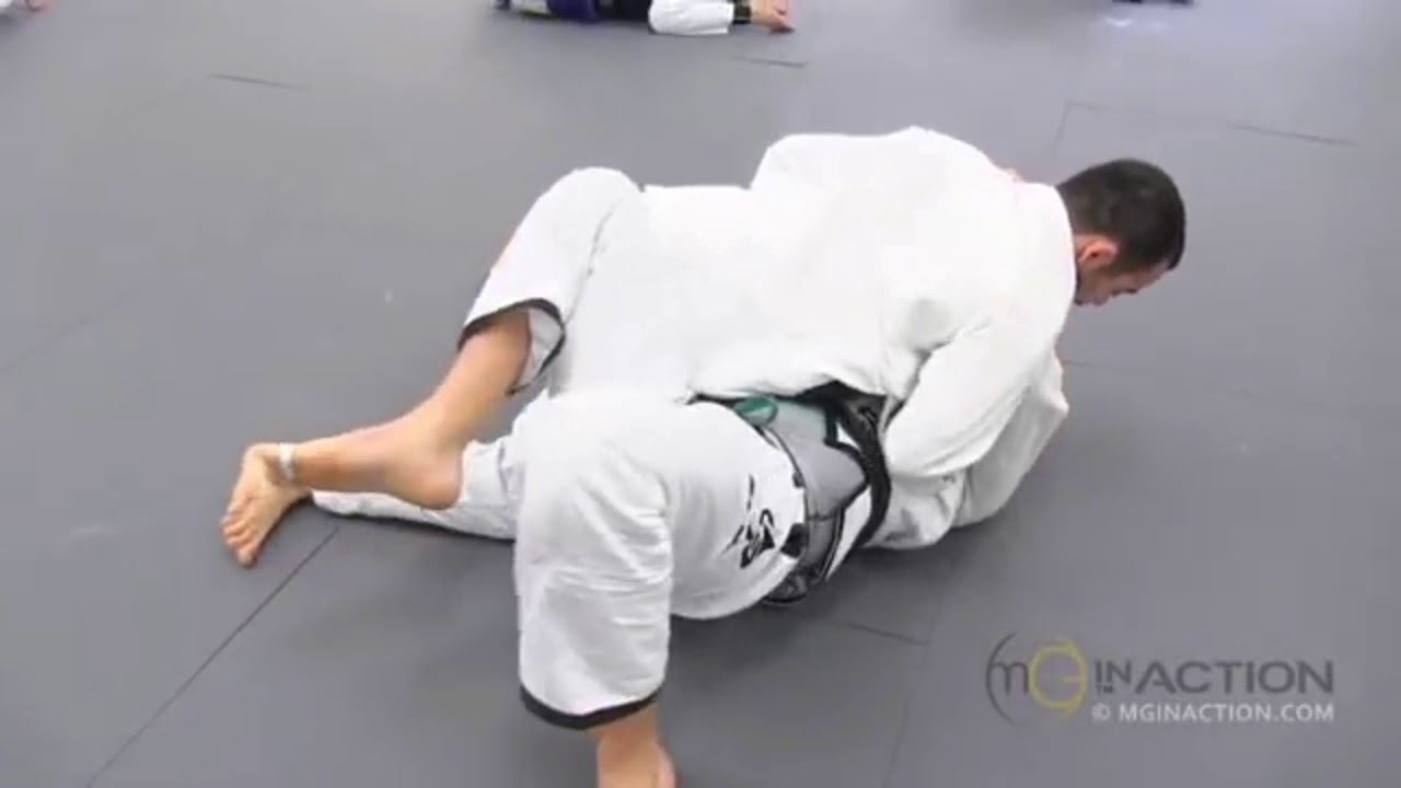 Conceptual BJJ Narrated - Marcelo Garcia rolling with Rafael Lovato Jr.
