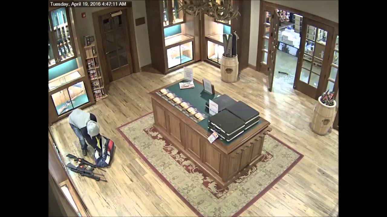 CCTV Footage - Guns Stolen from Northeast Sporting Goods Store
