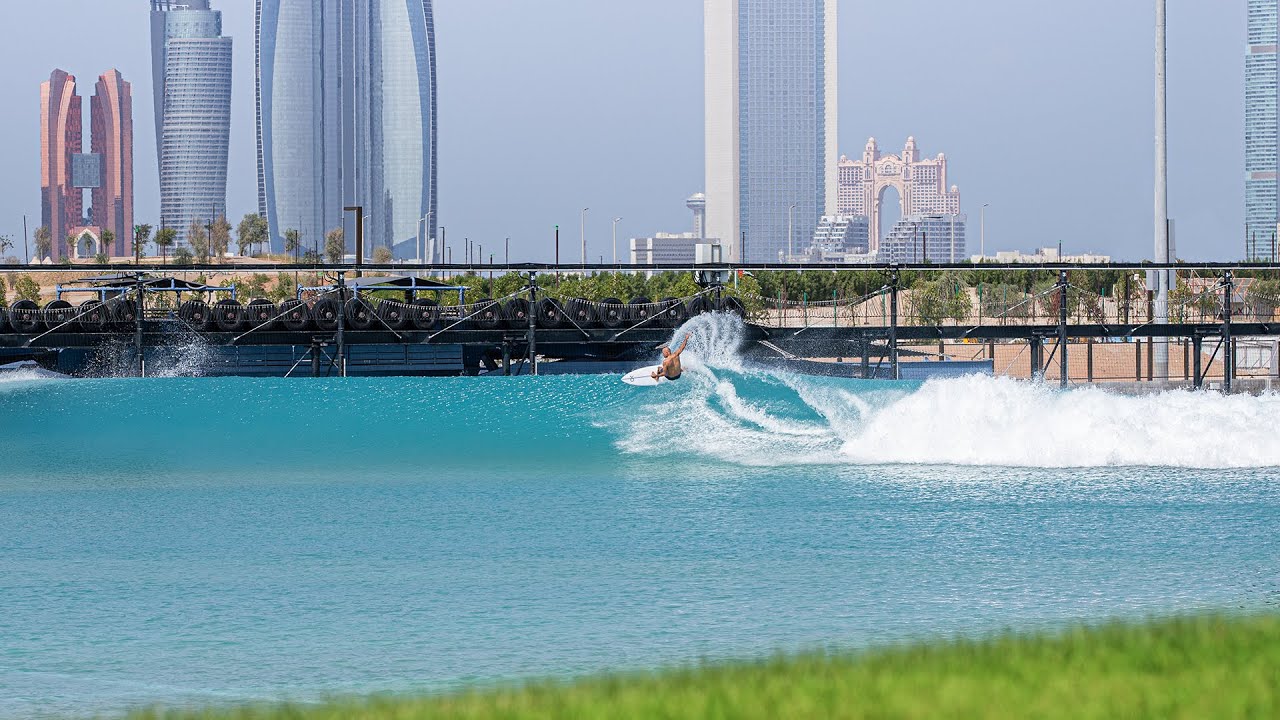 Kelly Slater's First Wave at Surf Abu Dhabi - The World's Largest Wave Pool