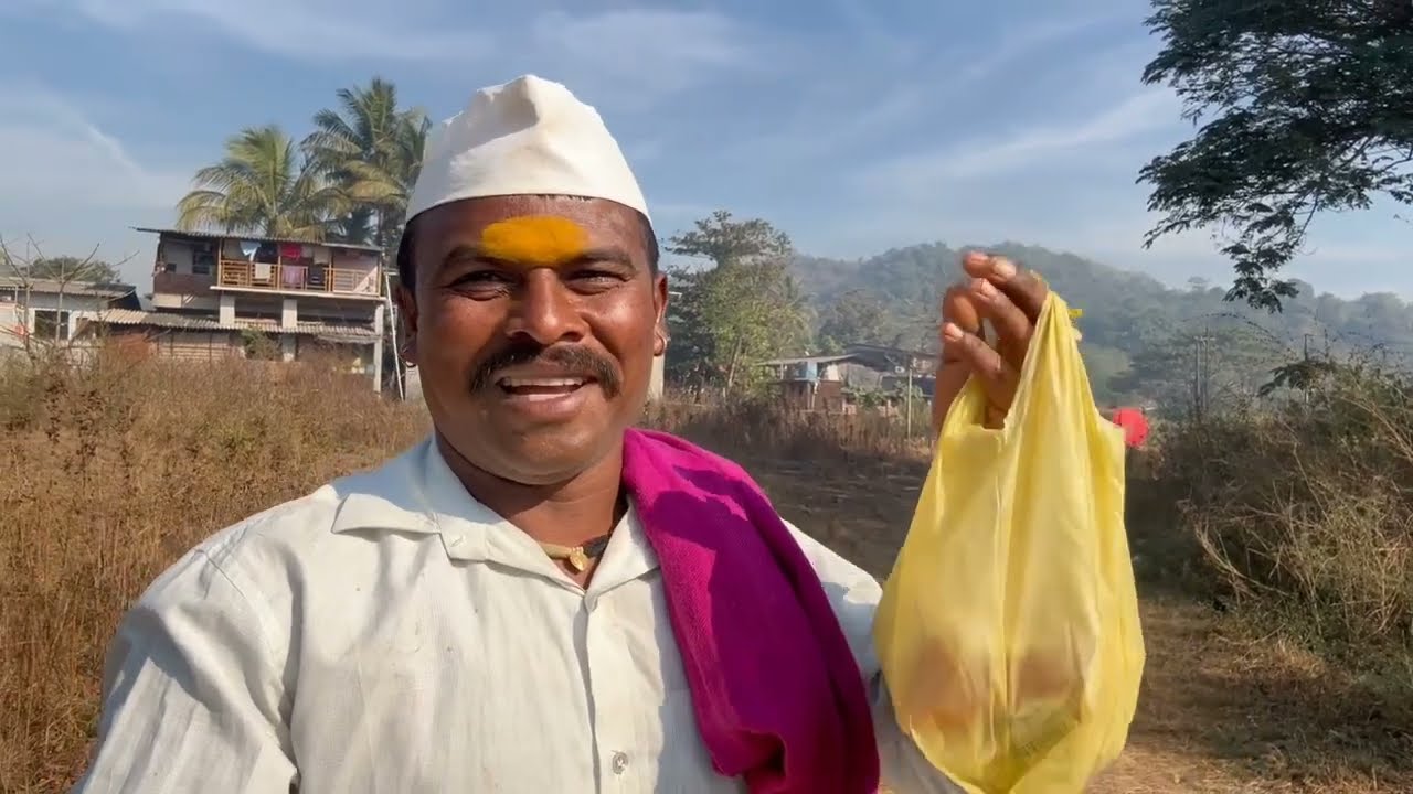 खाऊ घेवून गेलो दूर चालत बापूच्या वाड्याला, काकूंच्या हातचे जेवण केले  | sidu hake | banai