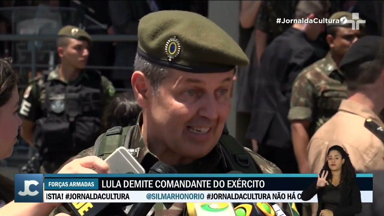 Lula troca comandante do Exército em tentativa de reduzir tensão com as Forças Armadas