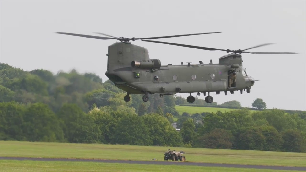 Cosford Airshow 2025 Chinook Display