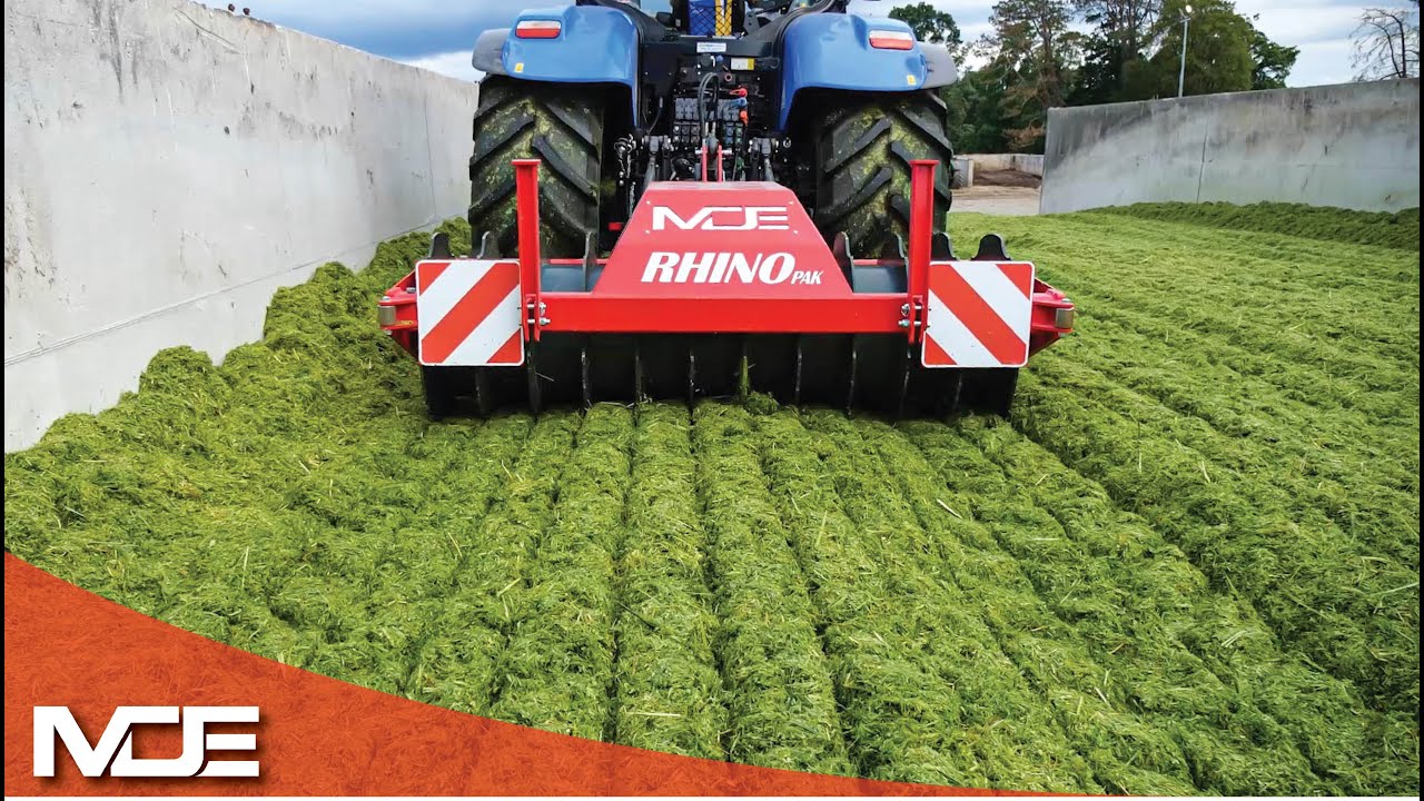 MDE Rhino Pak Compacting Forage