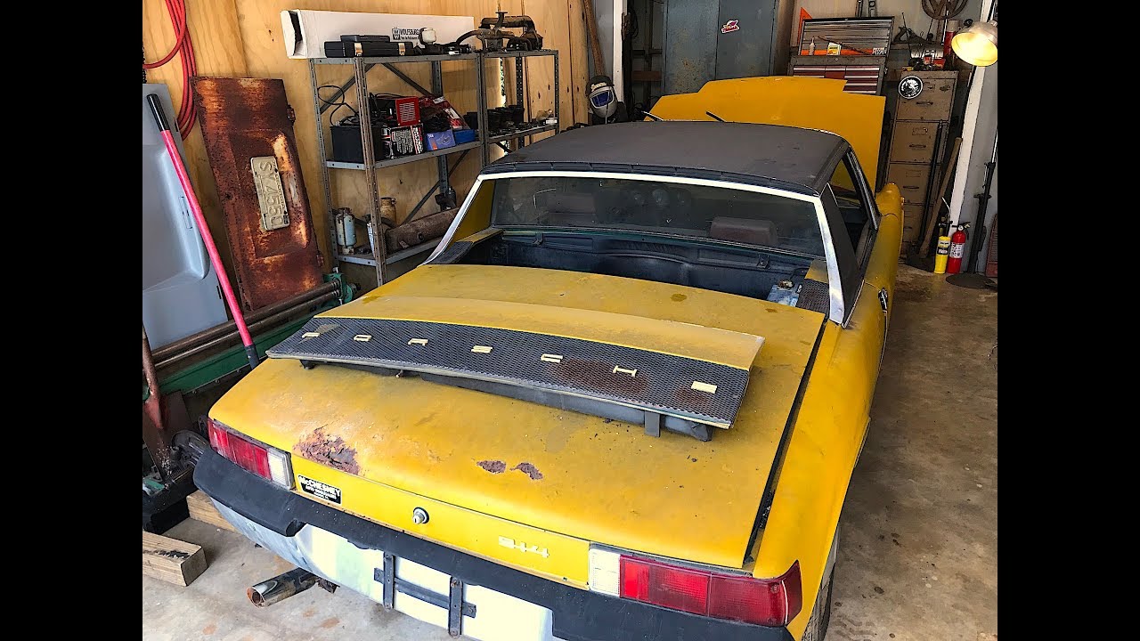 PORSCHE 914 RESTORATION - Signs of life! Will it start ? Nope...Will it run ? Some day...PORSCHE, VW