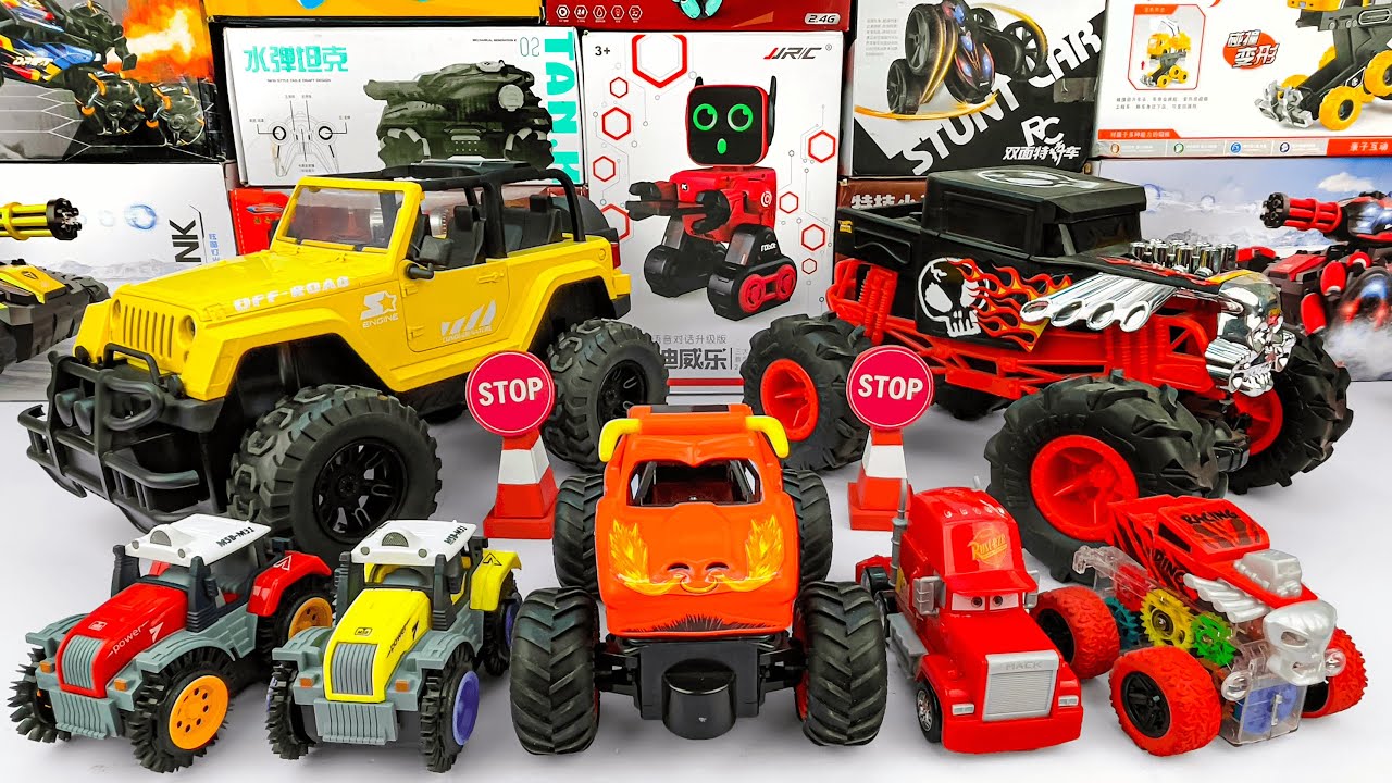 Unboxing RC Police Car, RC Mechanical Dog Toy, Monster Jam Monster Mutt Dalmatian 2.4 GHz