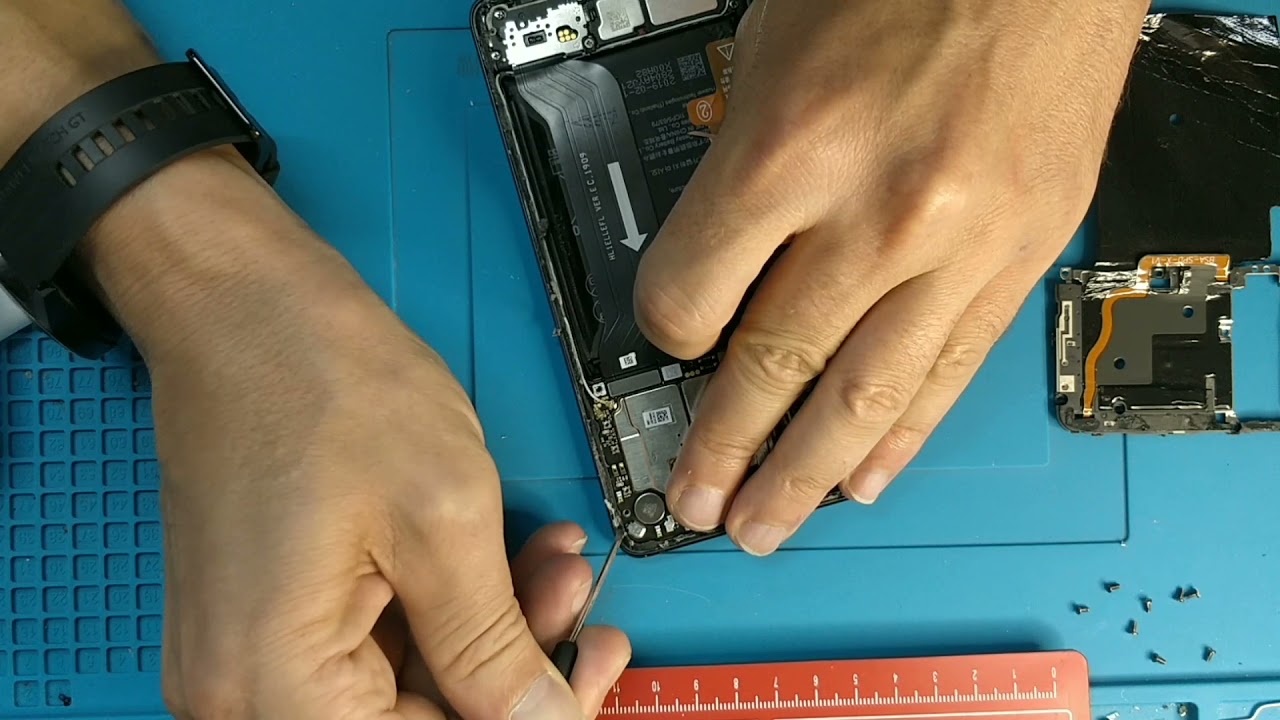 Huawei p30.  cámara delantera  sucia  no salen bien las fotos