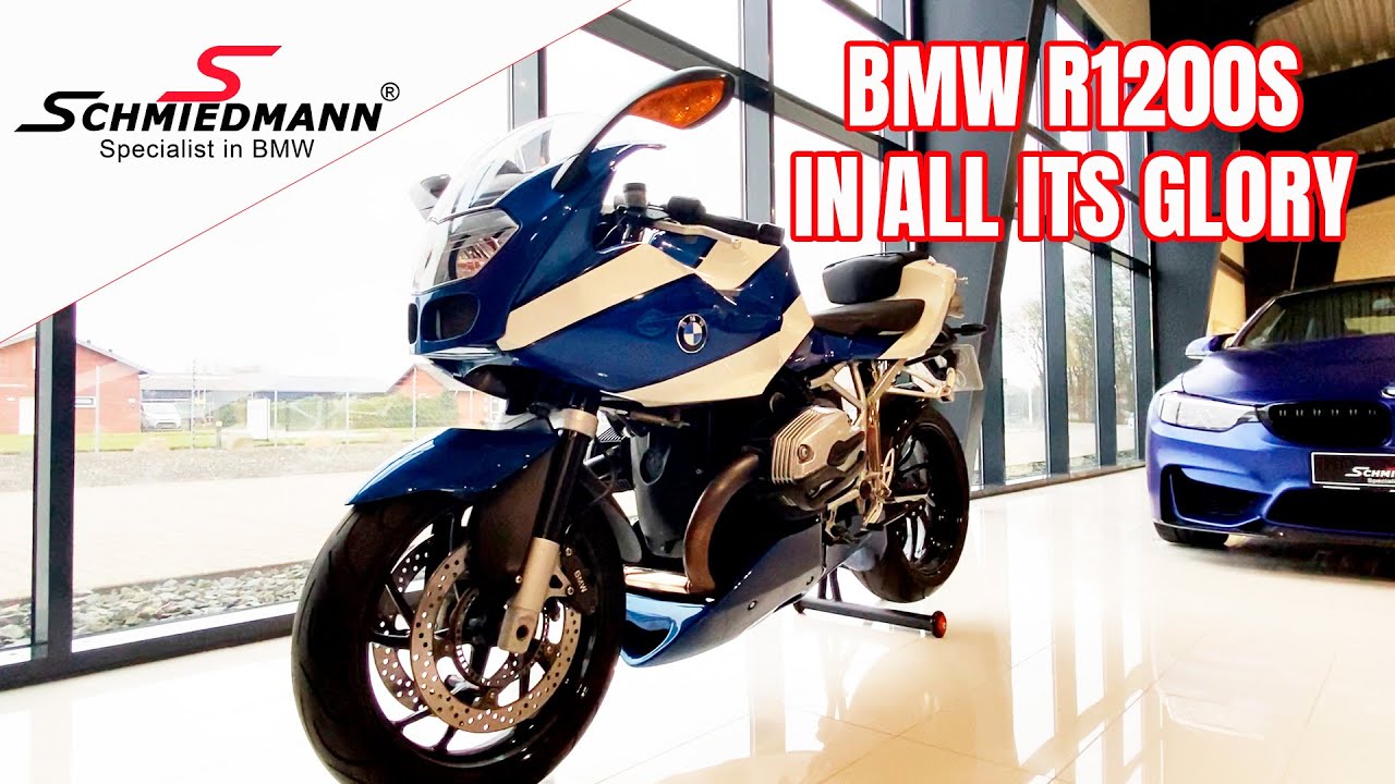 The BMW R1200S in all its glory! Including sound!