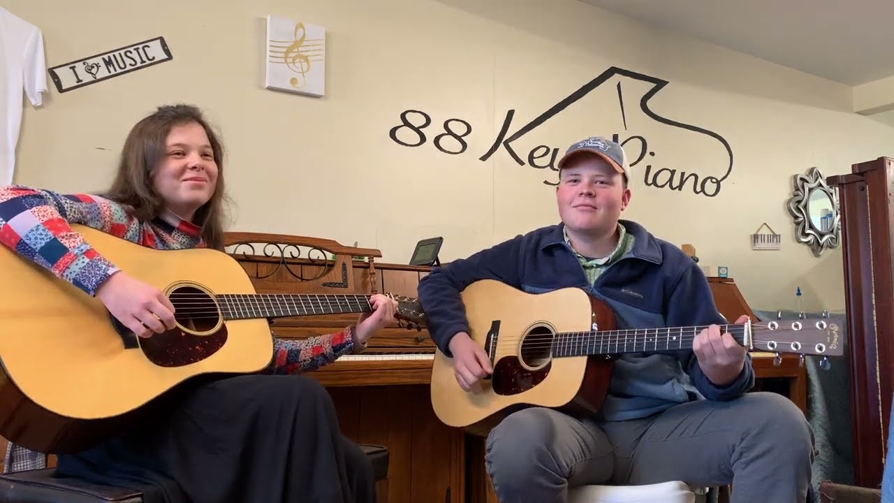 Hickory Snow - Libby and Timothy Lindblom