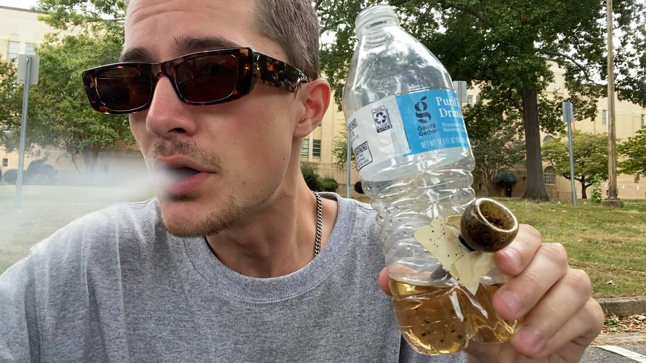 I Made a Waterpipe out of a PLASTIC WATER BOTTLE and Smoked out of it to Die from Plastic Inhalation