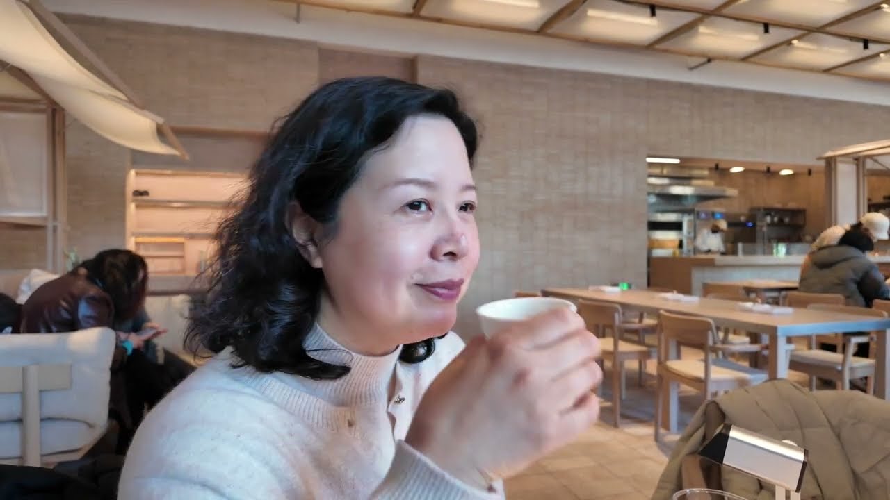 I visited the BOUGIEST Coffee Shop in the world! Is it Worth the Hype?