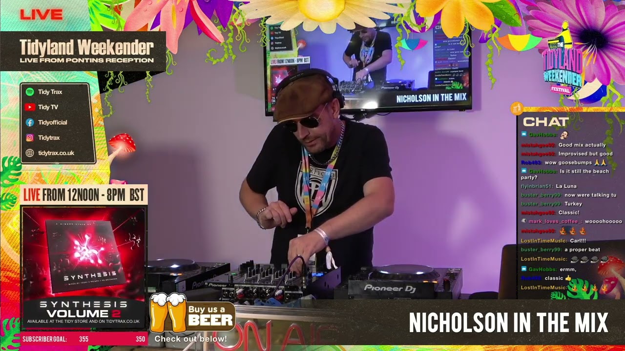 Live from Tidyland Weekender 14 - Nicholson