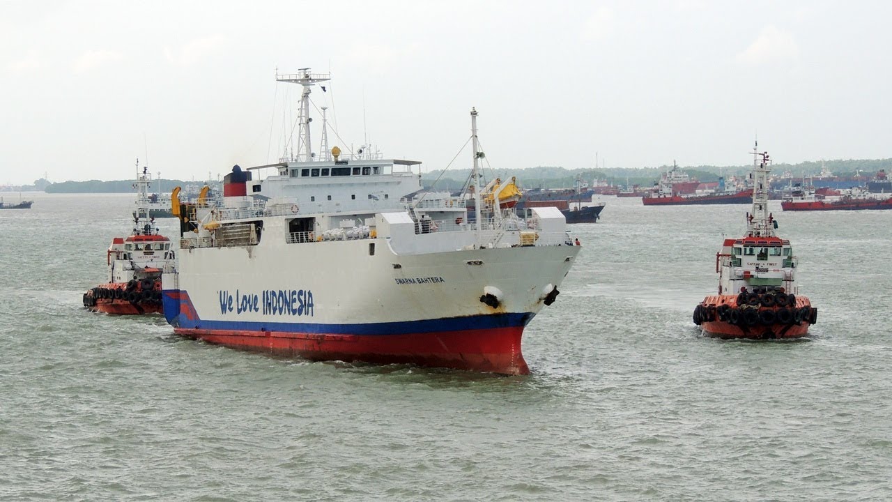 Kedatangan KM Swarna Bahtera, Tanjung Perak - Surabaya | 26-01-2019