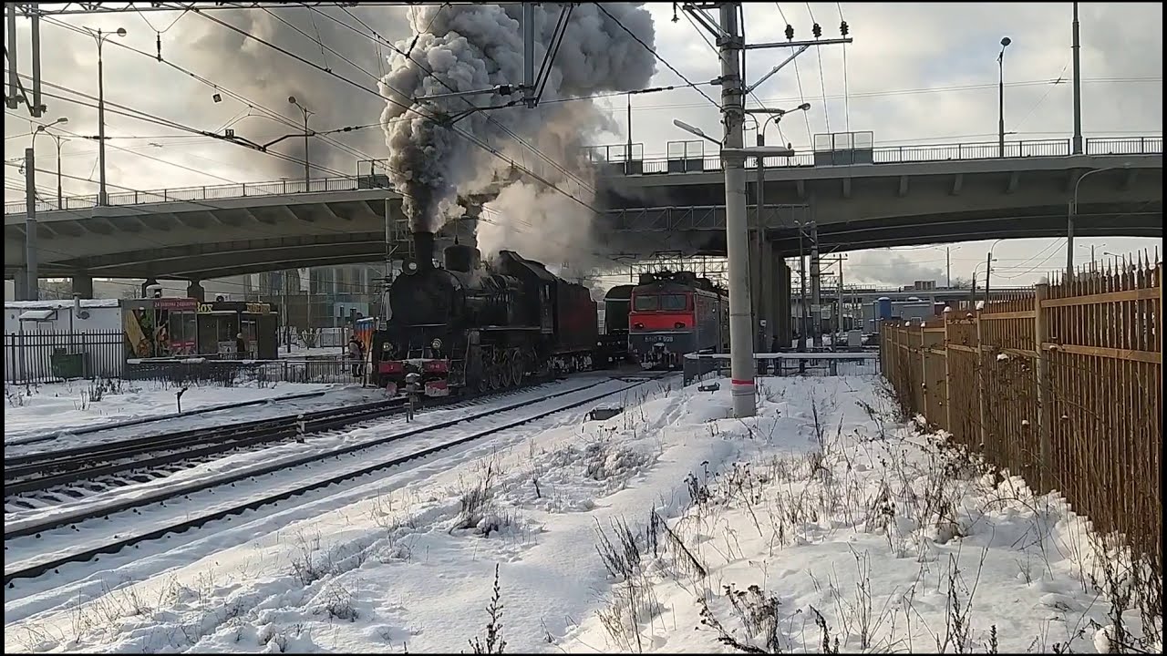 Пошëл в разнос! Паровоз ЭР-796-46 с грузовым поездом