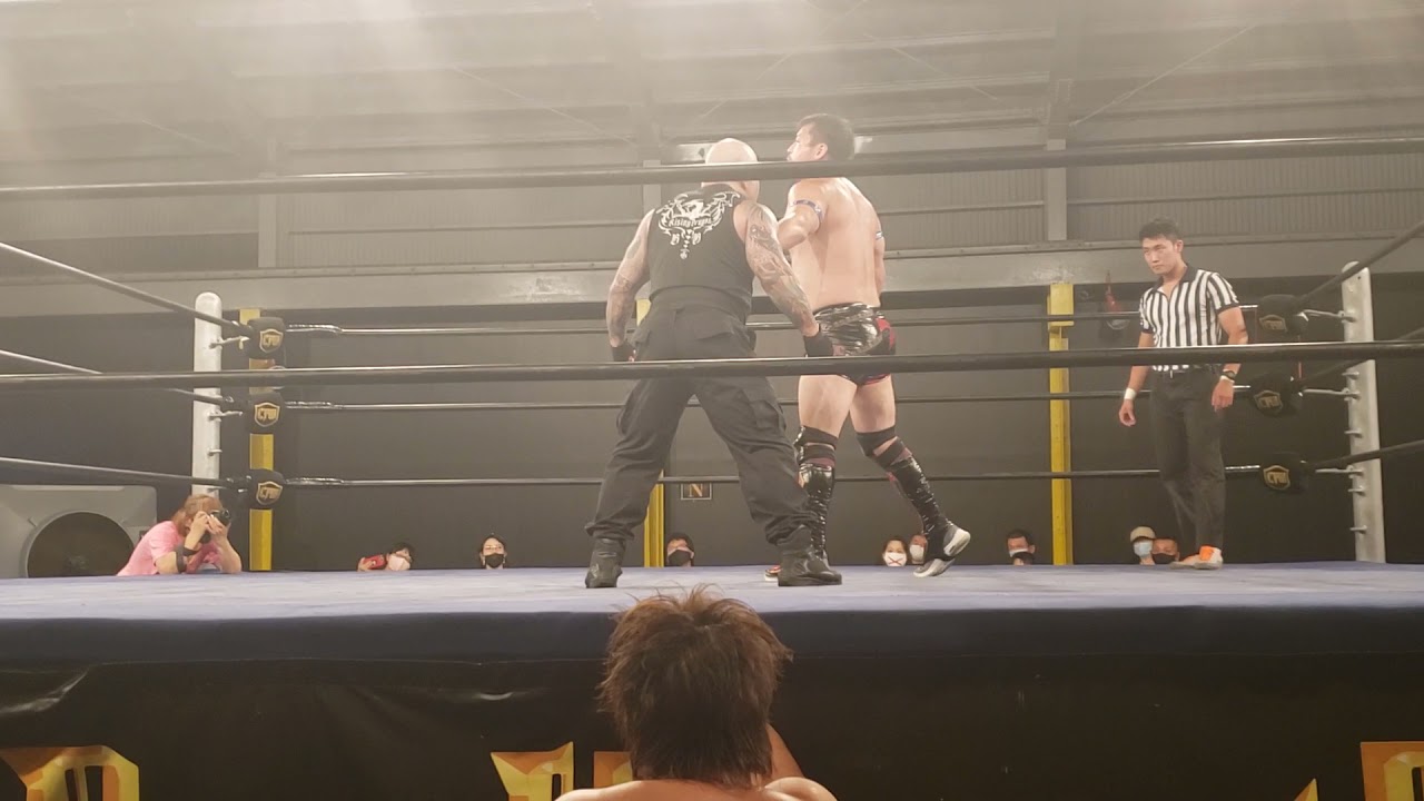 Kabuto Mitomi vs. Ryoji Sai vs. The Bodyguard