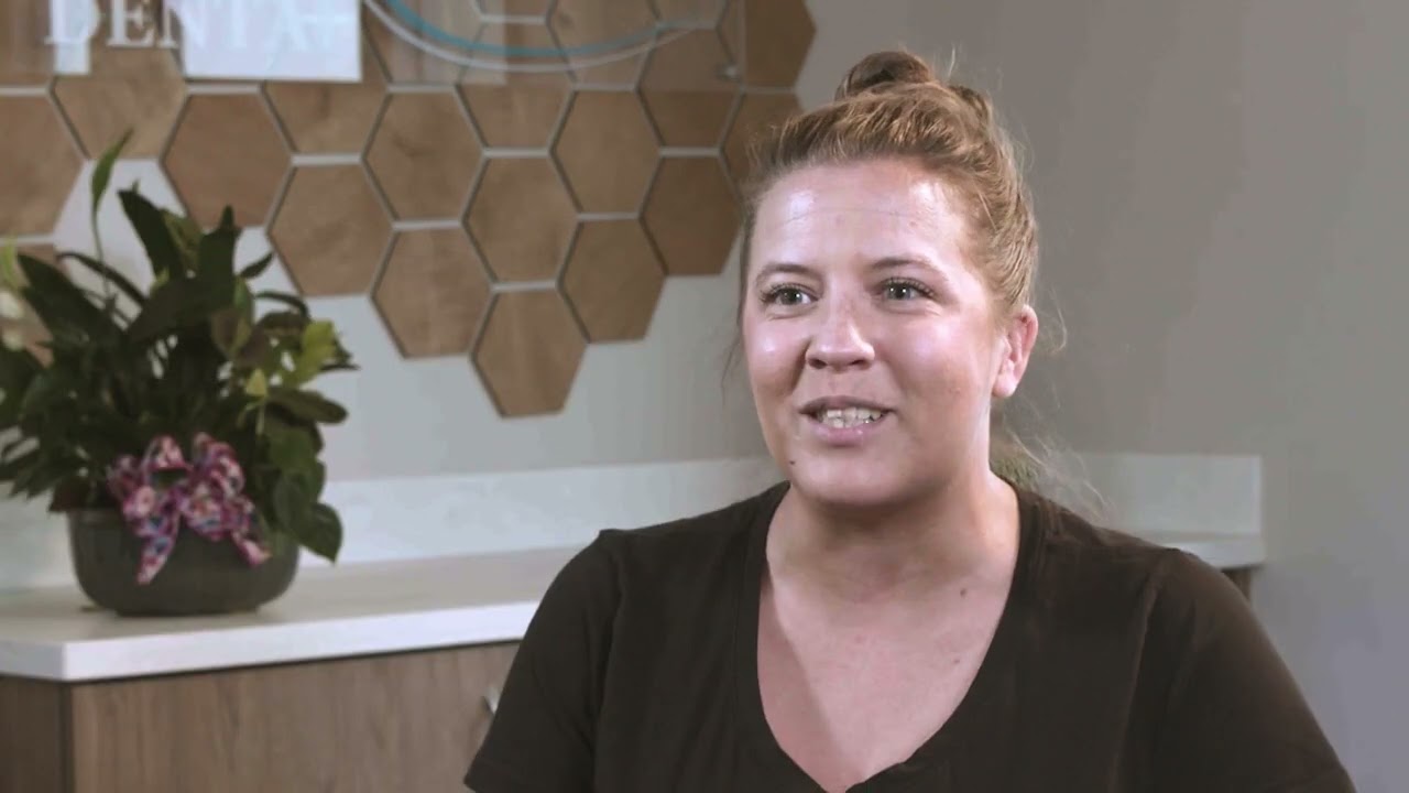 Caitlin E. on how Twin Rivers Dental cured her Dental anxieties