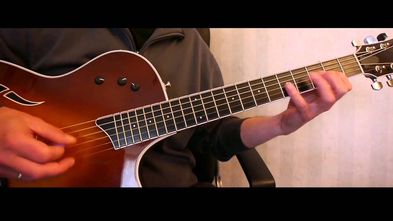 Estate (Bruno Martino)  improvisation - Taylor T5 Demo