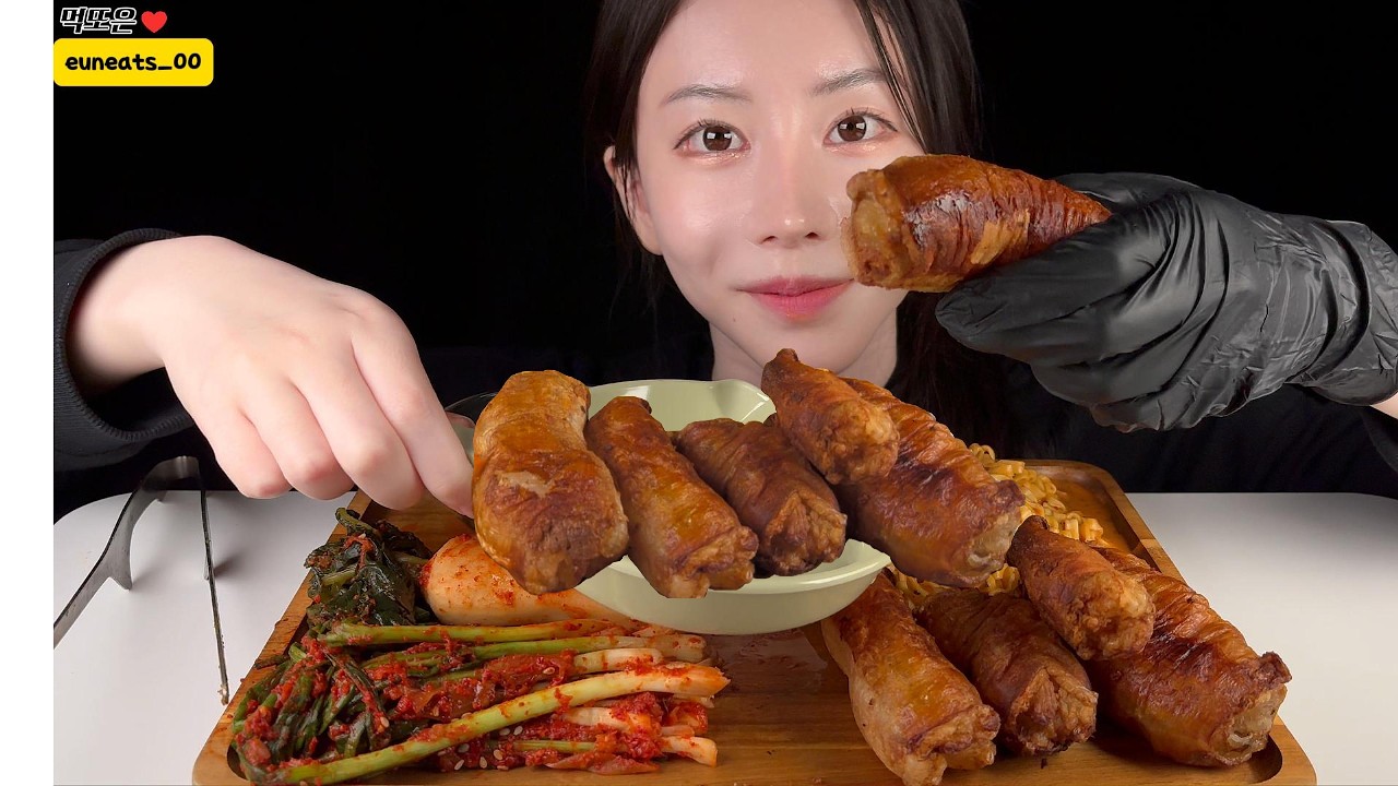 겉바속촉!통대창 기름이랑 싸우다가 불닭이 도와주는 먹방🔥