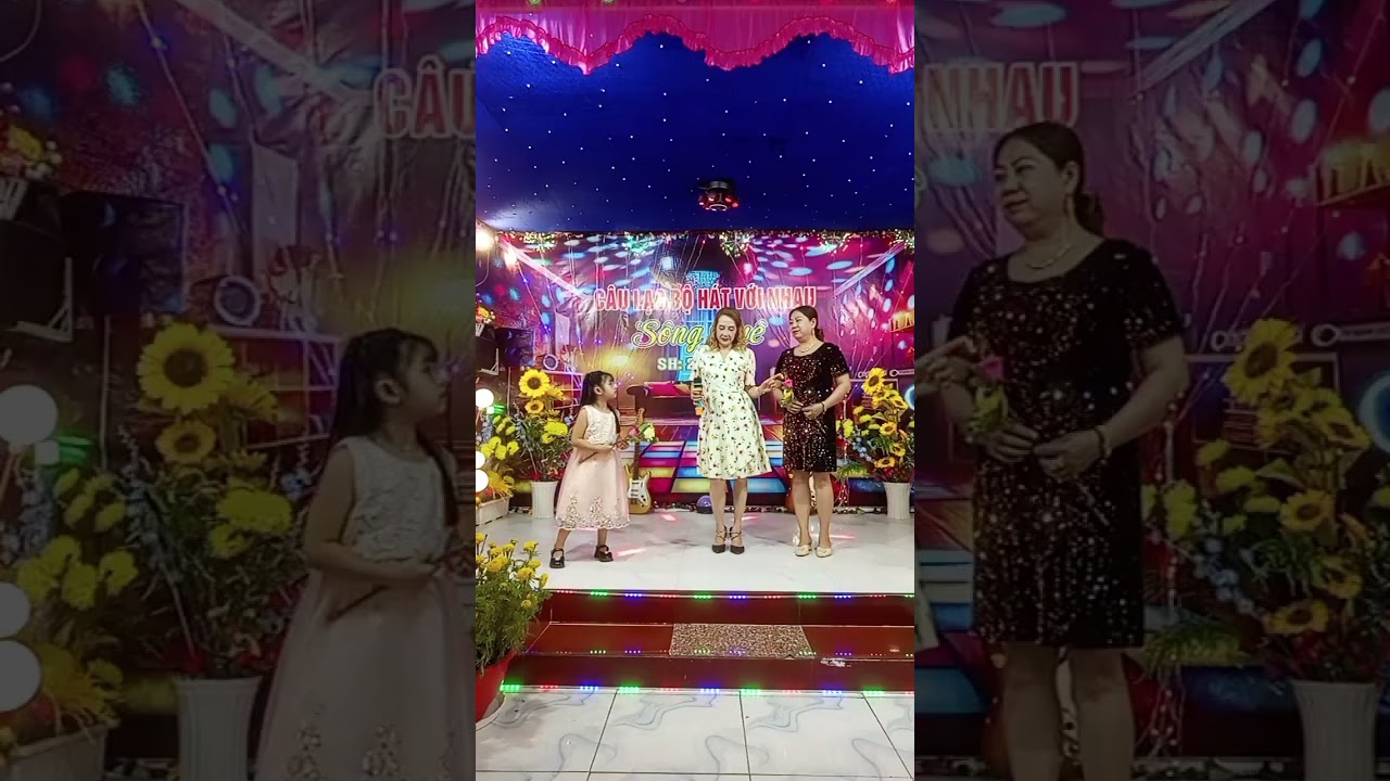 Đêm giao lưu CLB Sông quê.        TB Hồng Thắm 