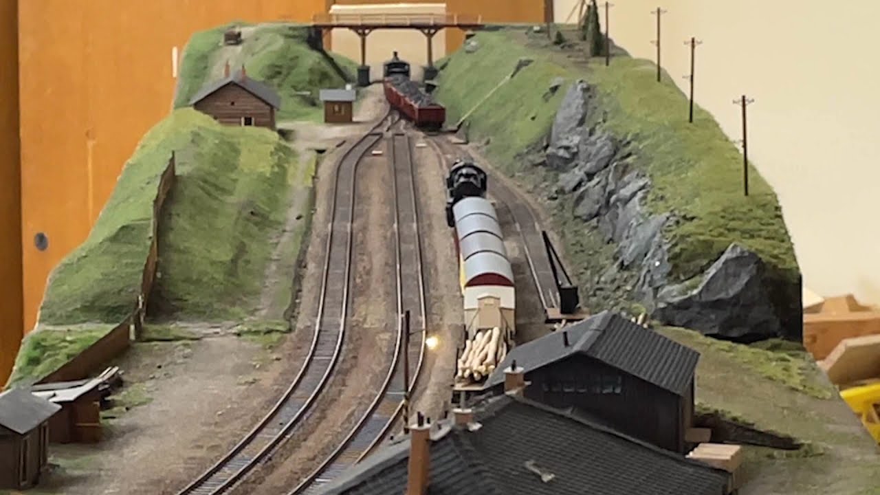 USTTI.CZ - průjezd soupravy 413.075 + Ul