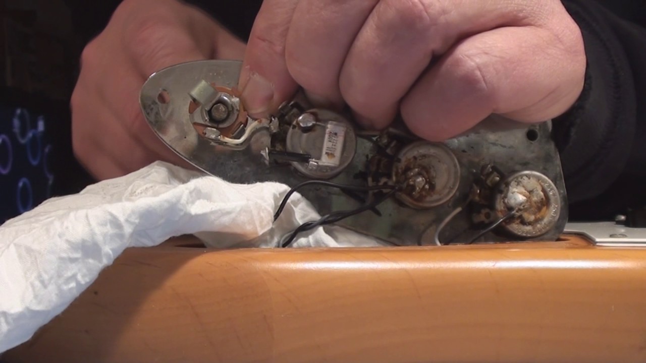 1972 Fender Jazz Bass История продолжается