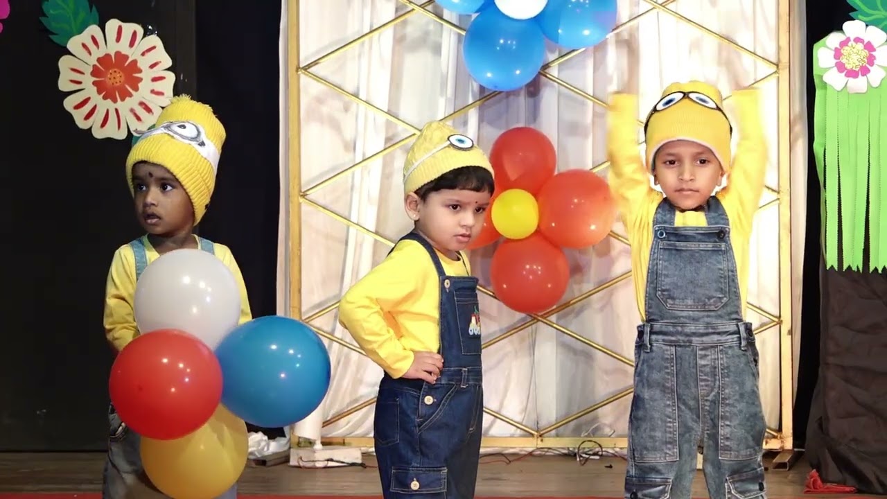 Wow Kids Wonderland Kids Dance performance 