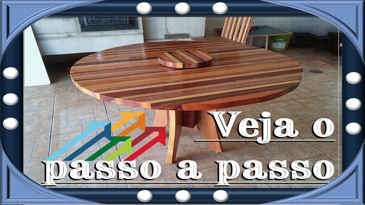 Mesa redonda marchetada , tampo giratorio   Roundtable in marquetry
