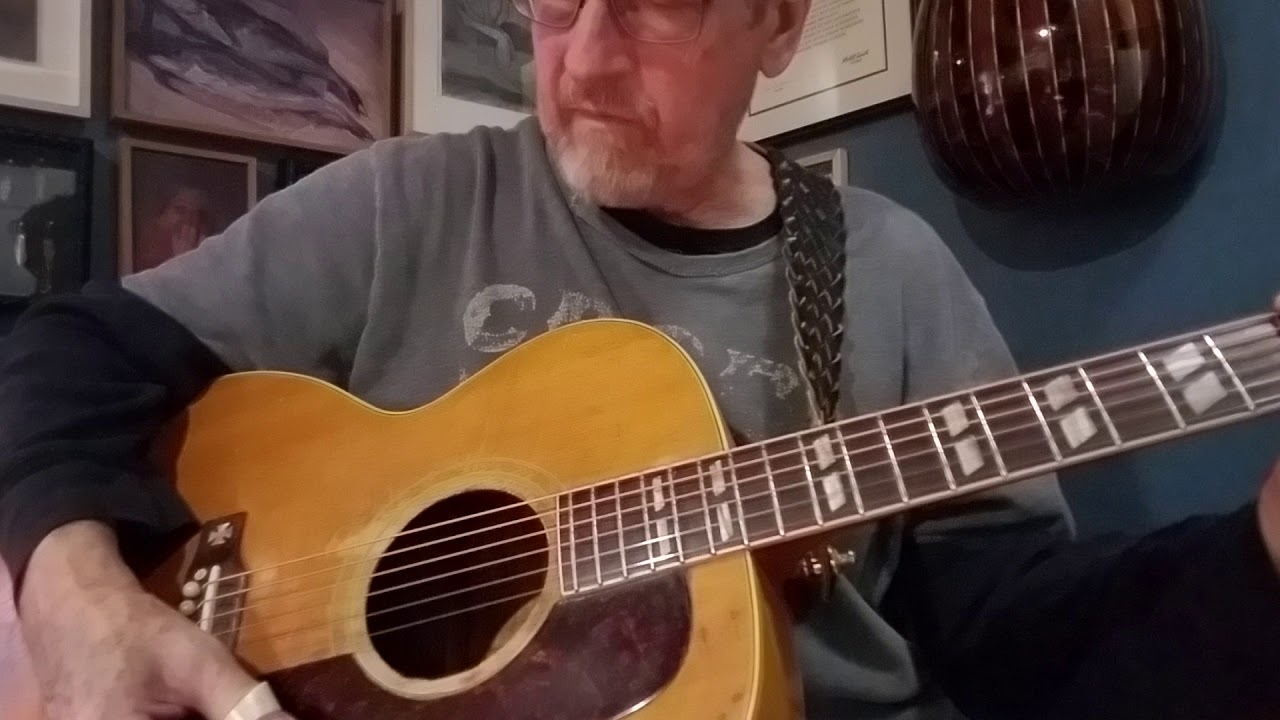 Beginner's lesson on using finger picks