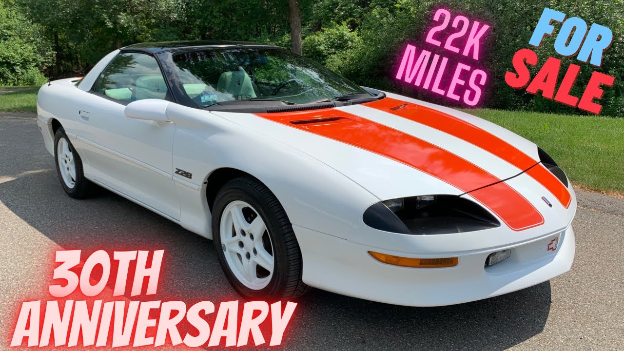 1997 Chevy Camaro 30th Anniversary FOR SALE 22k Miles Z28 T Top 6 Speed Time Capsule LT-1 Specialty