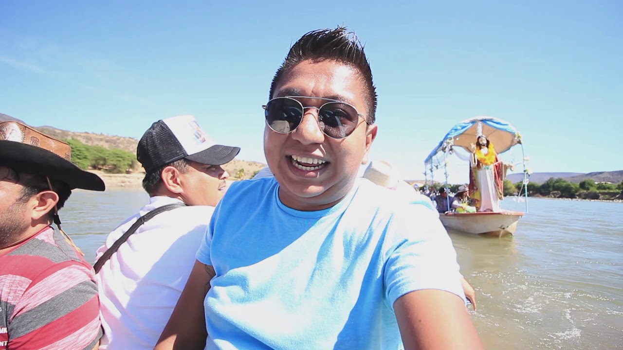 Río, pendón y muchas mojarras!!! 🐟🐟🐟  Así dan inicio las fiestas en #Mezcala