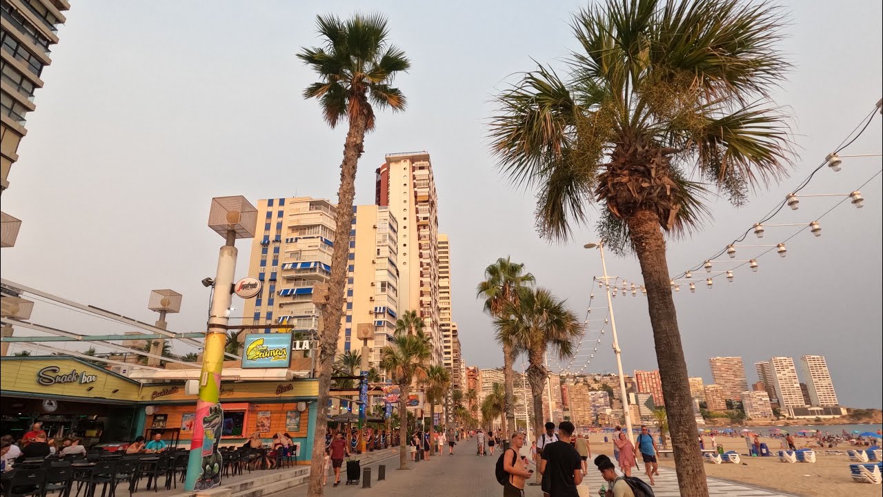 BENIDORM Evening walk[5K]- Promenade Walking Tour-SPAIN