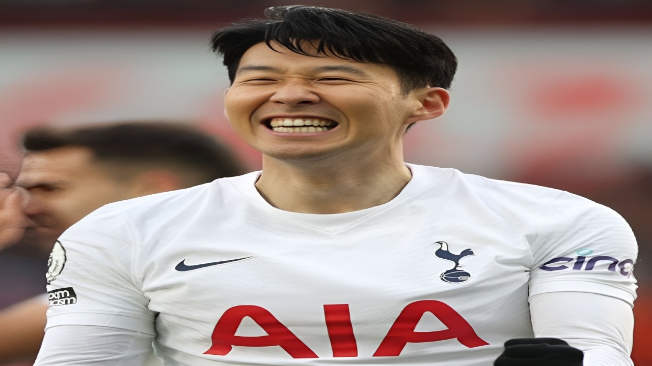 Son tricked Koreans into becoming Spurs fans 😭🙏🏼